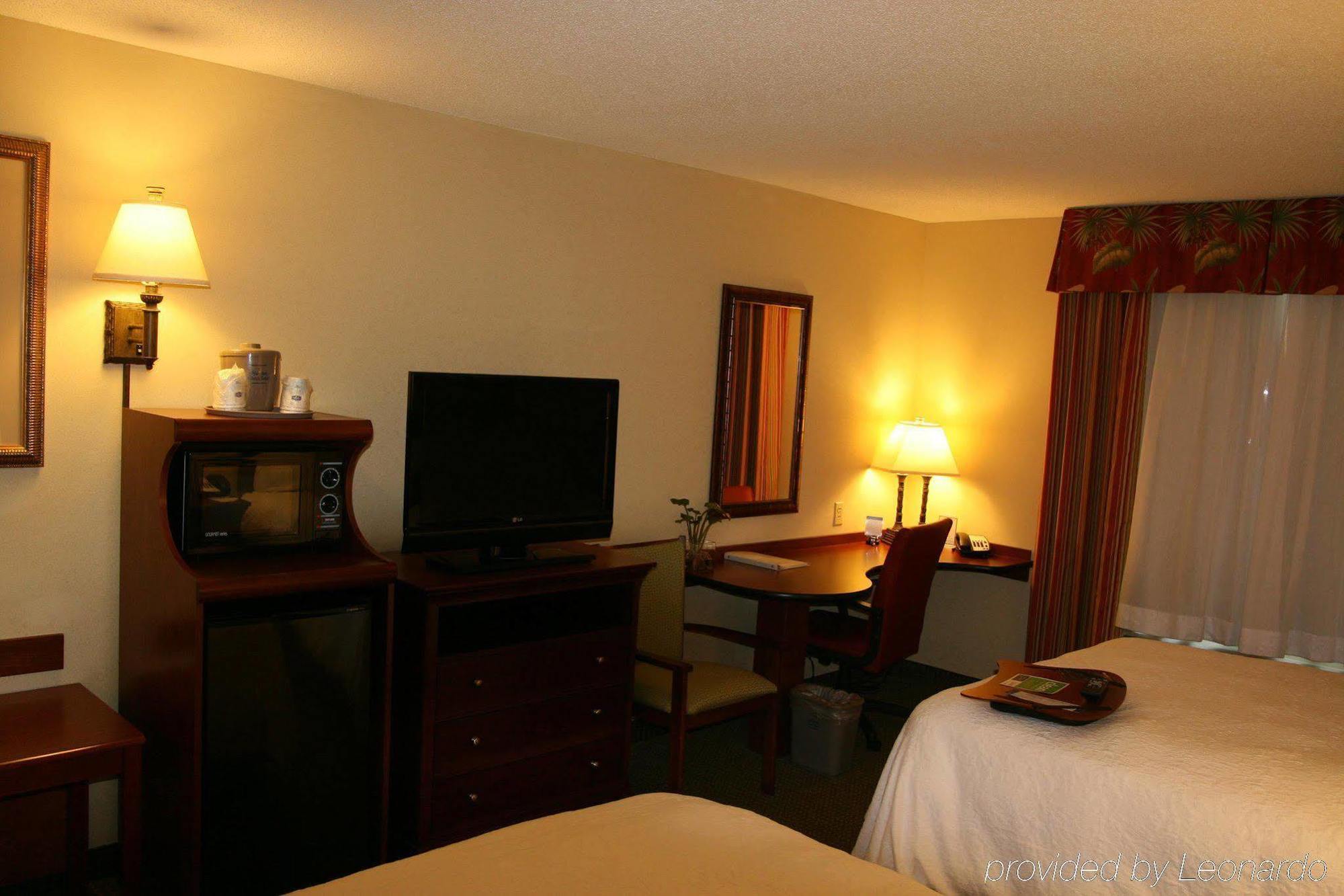 Hampton Inn & Suites Stuart-North Bilik gambar